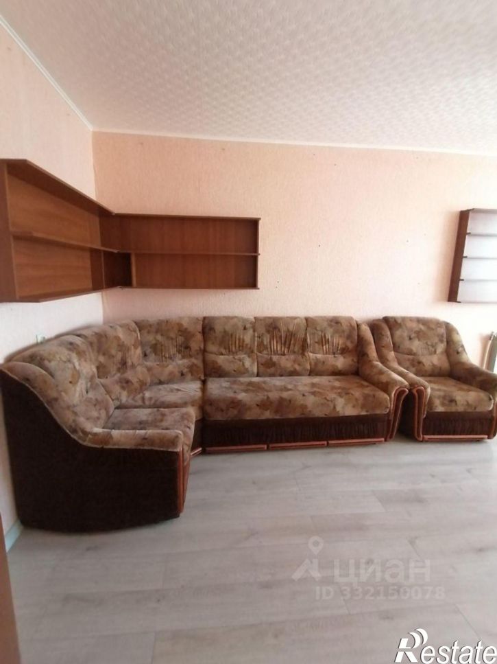 3-комн квартира б-р Юности, 37,  д. 37