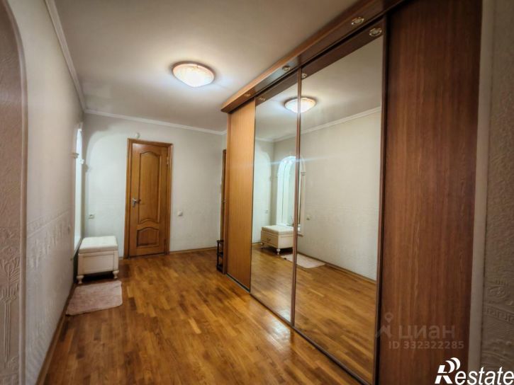 4-комн квартира ул Белгородского полка, 50,  д. 50