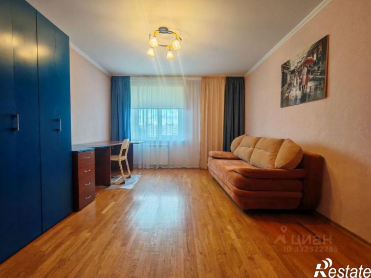 4-комн квартира ул Белгородского полка, 50,  д. 50