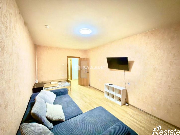 2-комн квартира б-р Строителей, 39,  д. 39