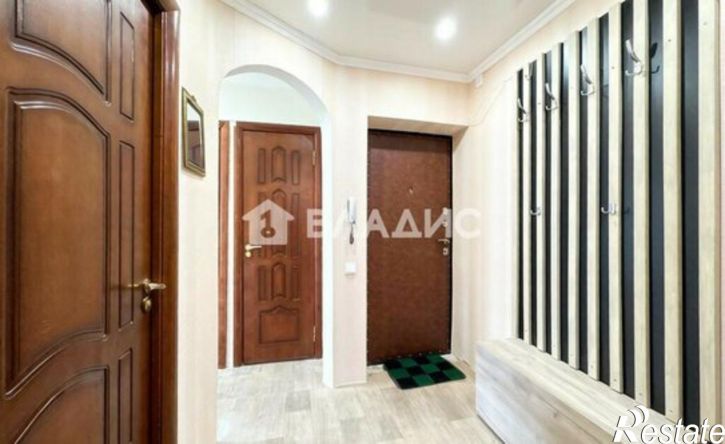 3-комн квартира ул Макаренко, 6,  д. 6