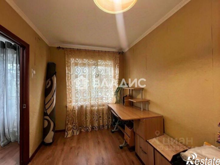 3-комн квартира ул Шершнева, 4,  д. 4