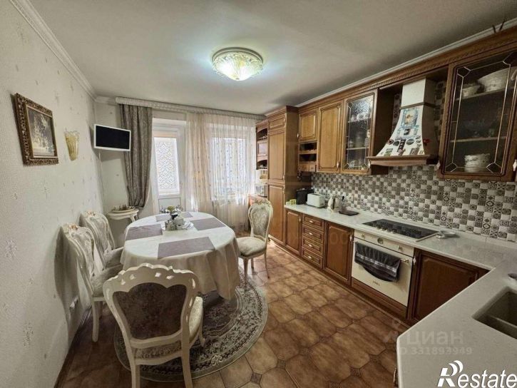 6-комн квартира ул Князя Трубецкого, 38,  д. 38