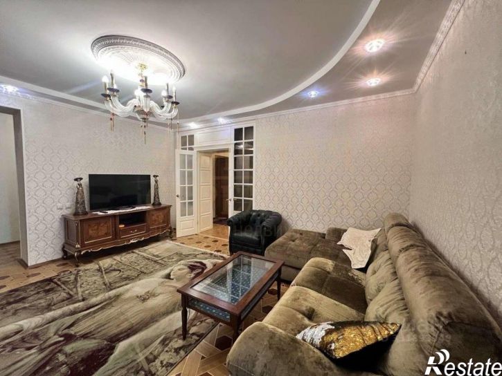 6-комн квартира ул Князя Трубецкого, 38,  д. 38