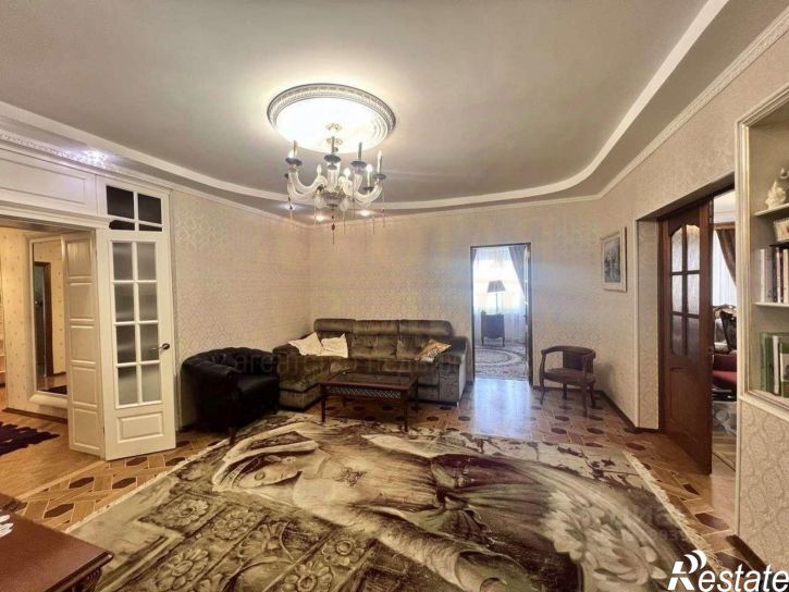 6-комн квартира ул Князя Трубецкого, 38,  д. 38