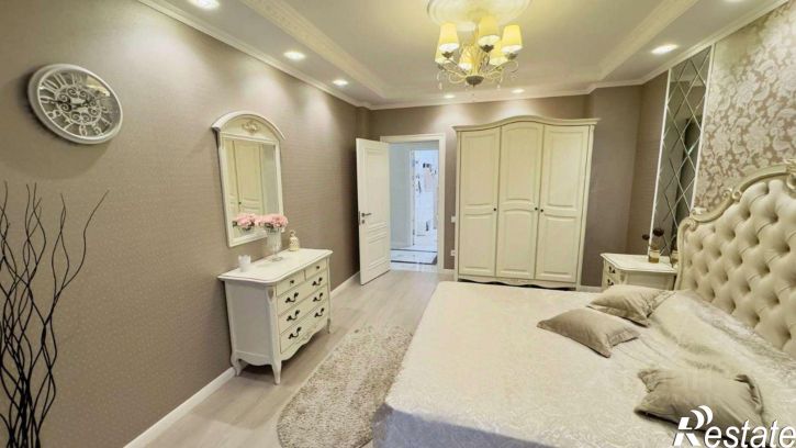 3-комн квартира ул Шаландина, 5а,  д. 5а