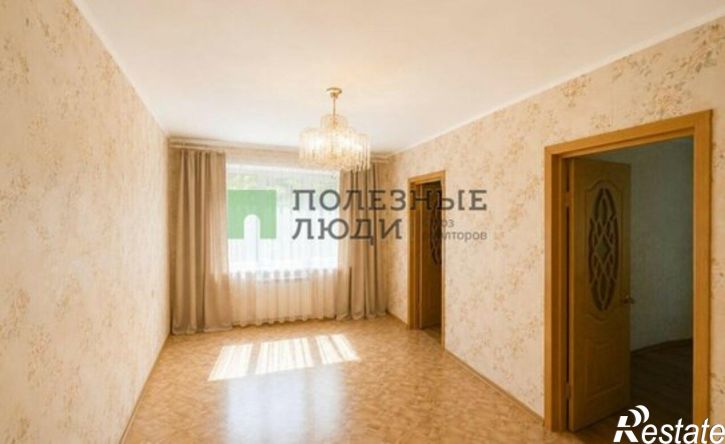 4-комн квартира ул Костюкова, 17,  д. 17