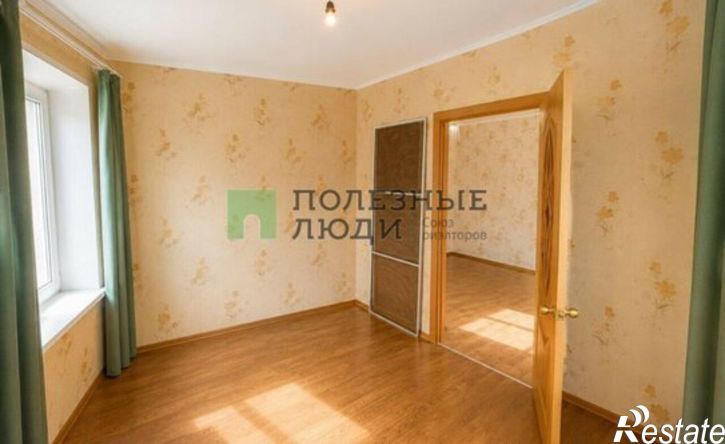 4-комн квартира ул Костюкова, 17,  д. 17