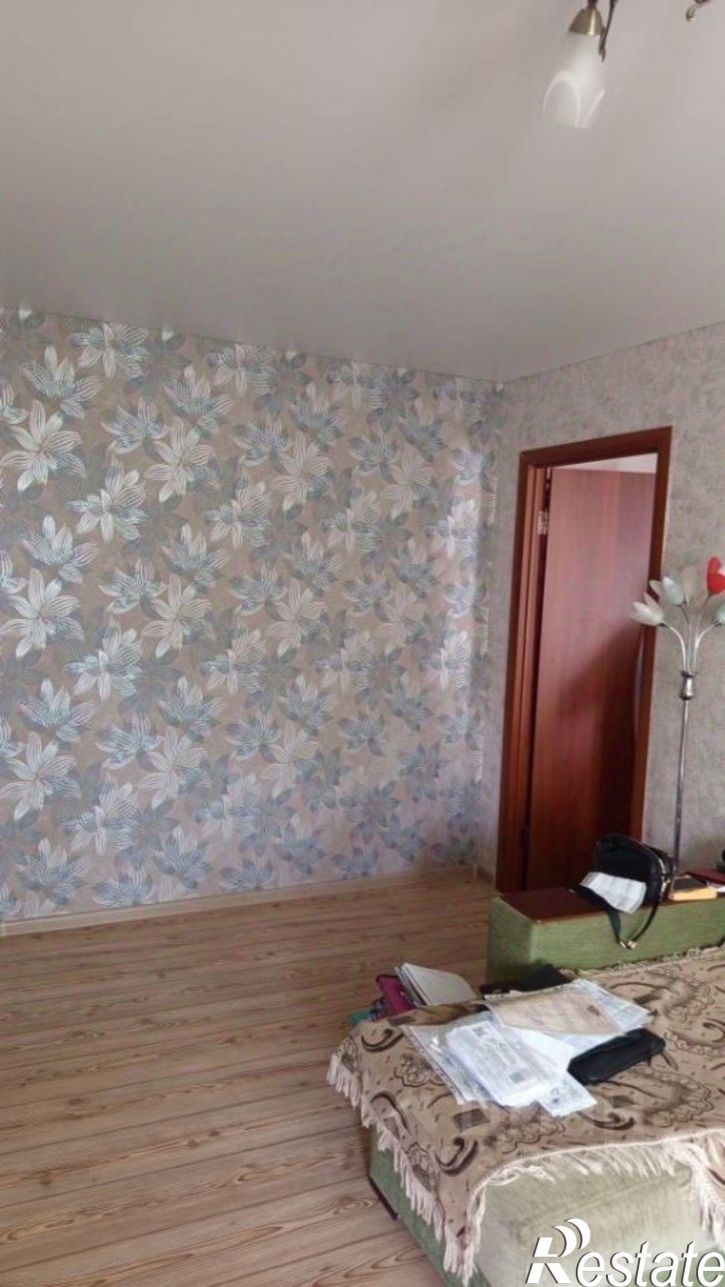 3-комн квартира ул Попова, 100,  д. 100