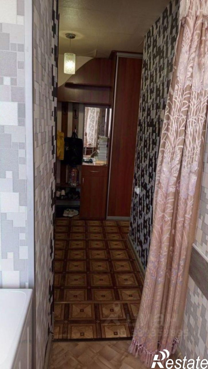3-комн квартира ул Попова, 100,  д. 100
