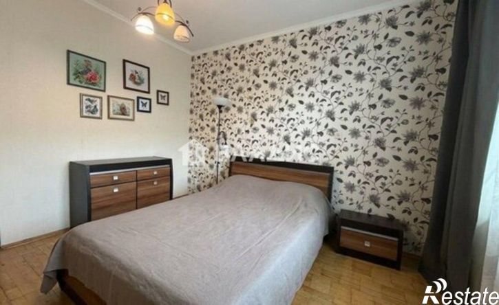 2-комн квартира ул 5 Августа, 42,  д. 42