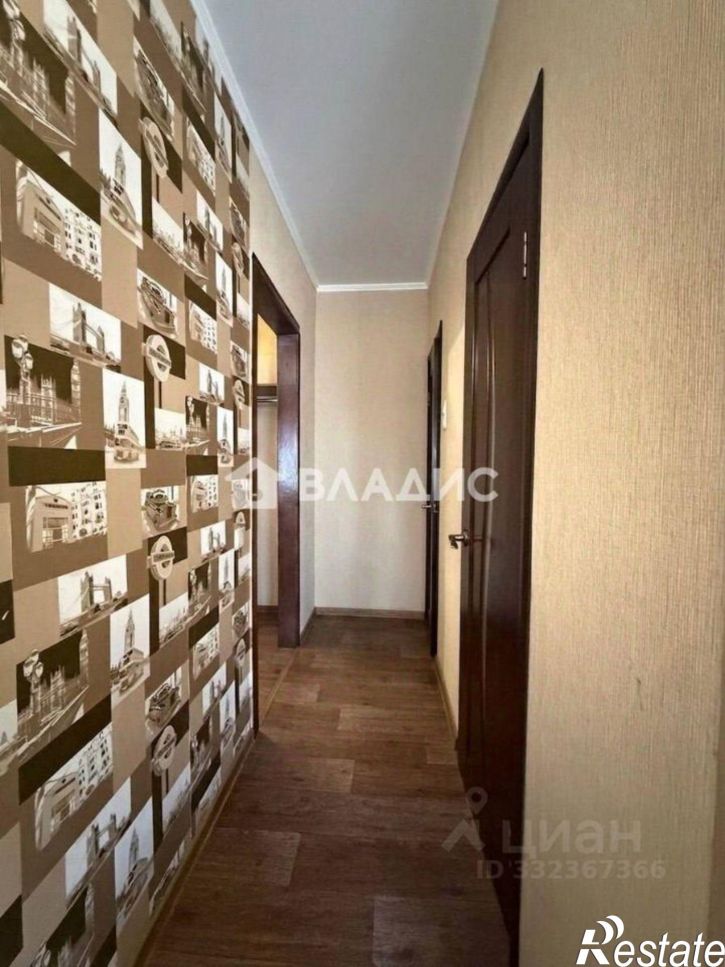 2-комн квартира ул 5 Августа, 42,  д. 42