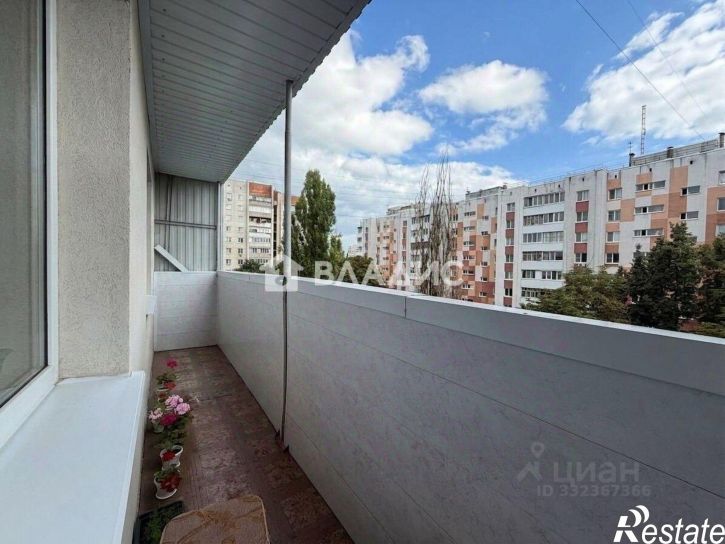 2-комн квартира ул 5 Августа, 42,  д. 42