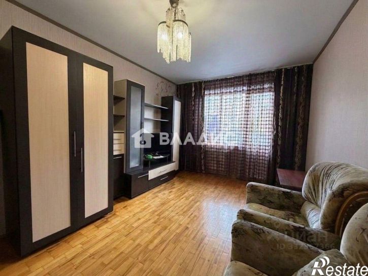 2-комн квартира ул 5 Августа, 42,  д. 42