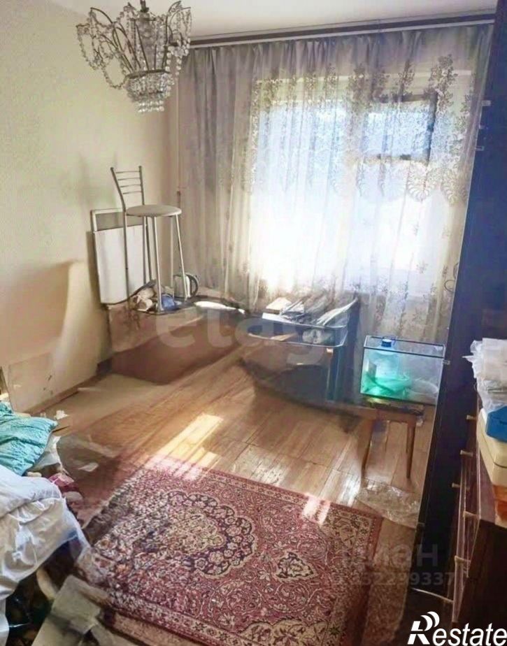 2-комн квартира б-р 1 Салюта, 3,  д. 3