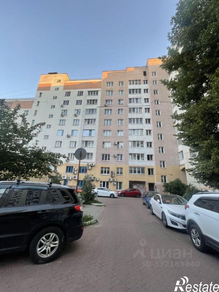 3-комн квартира пр-кт Славы, 36,  д. 36