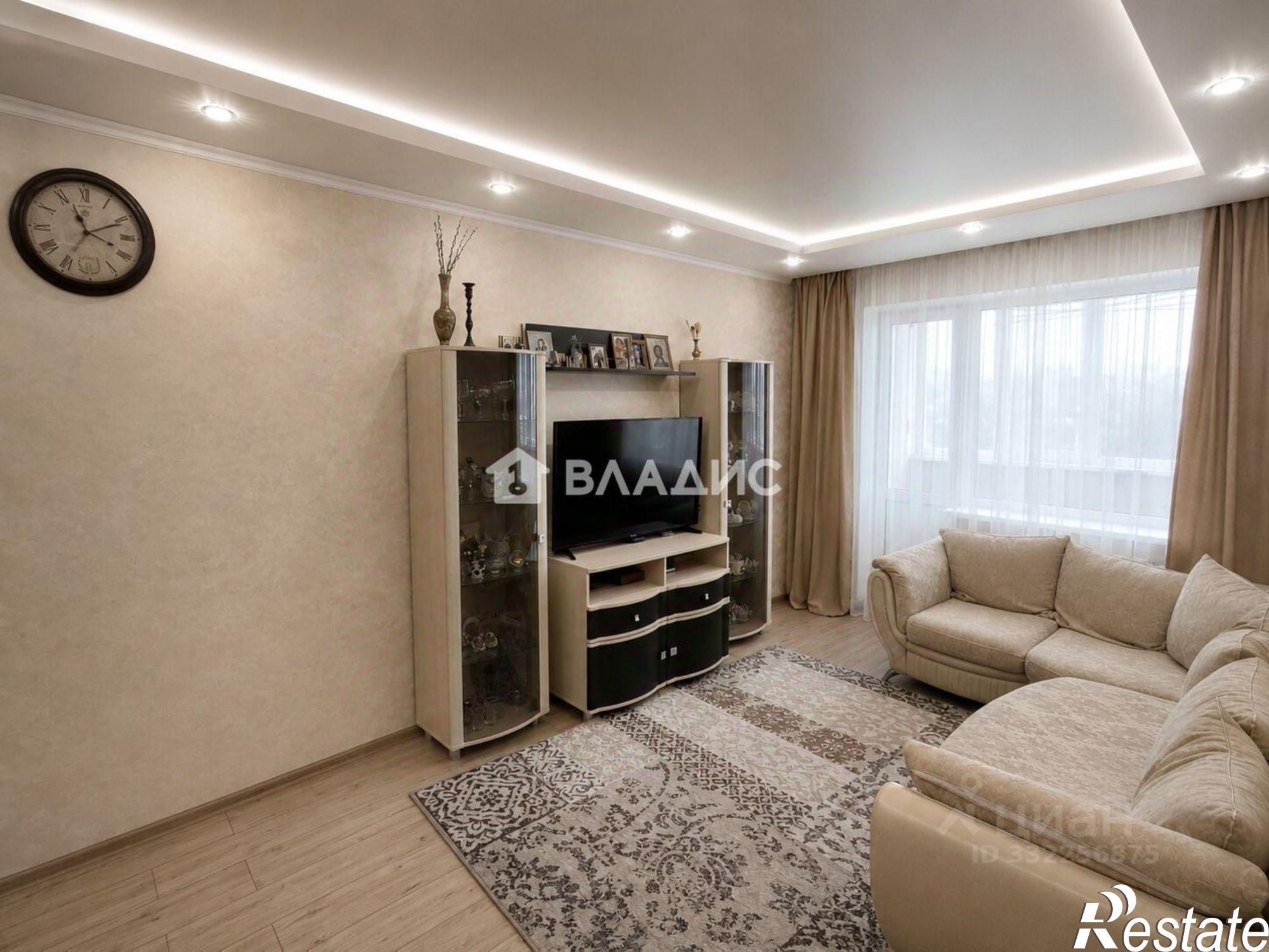 Купить квартиру за 8 500 000 рублей на пр-кт Славы, 90