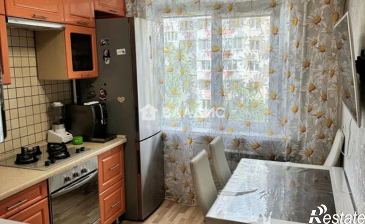 4-комн квартира ул 60 лет Октября, 5,  д. 5