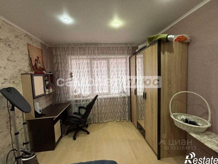4-комн квартира пр-кт Ватутина, 19,  д. 19