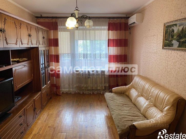 2-комн квартира б-р Юности, 2,  д. 2
