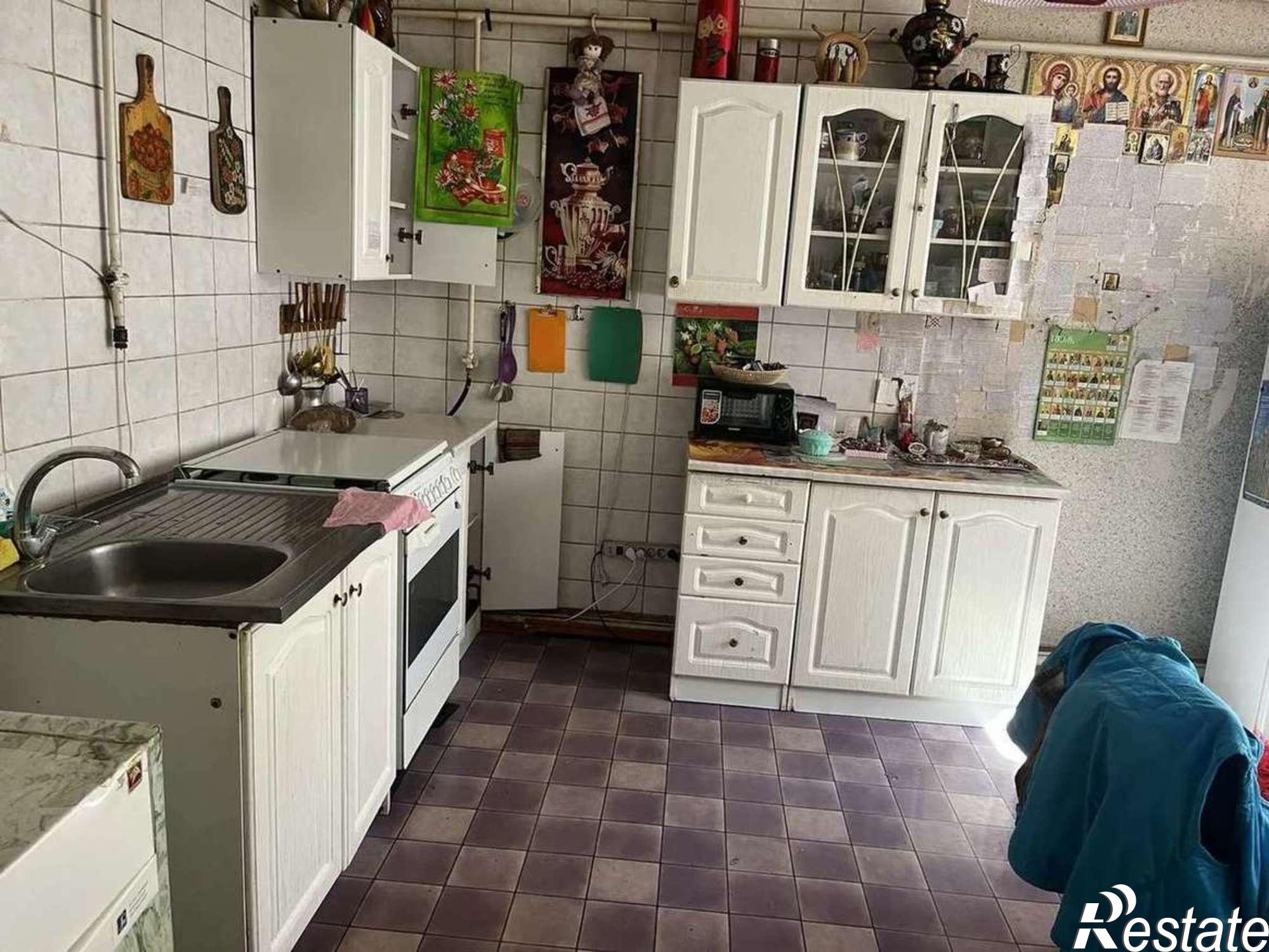 Купить дачу, дом, коттедж за 6 000 000 рублей на Комарова улица