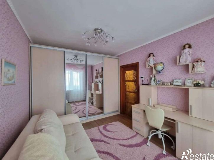 3-комн квартира Левобережная улица, 12