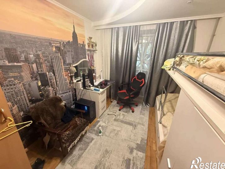 3-комн квартира 1 Салюта бульвар, 7