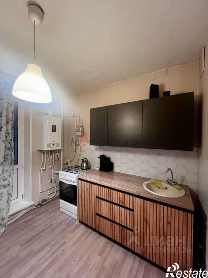 1-комн квартира ул Есенина, 38,  д. 38