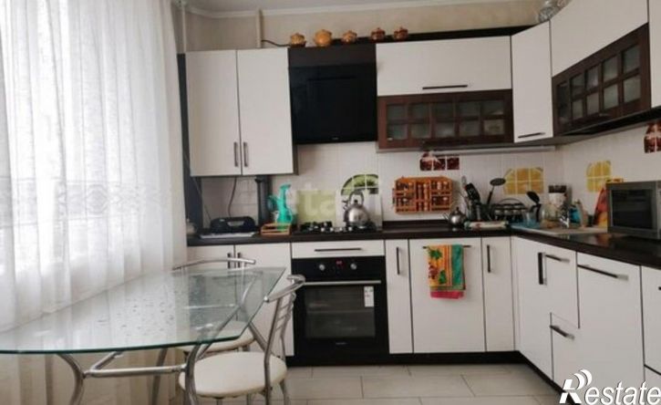 3-комн квартира ул Конева, 19,  д. 19