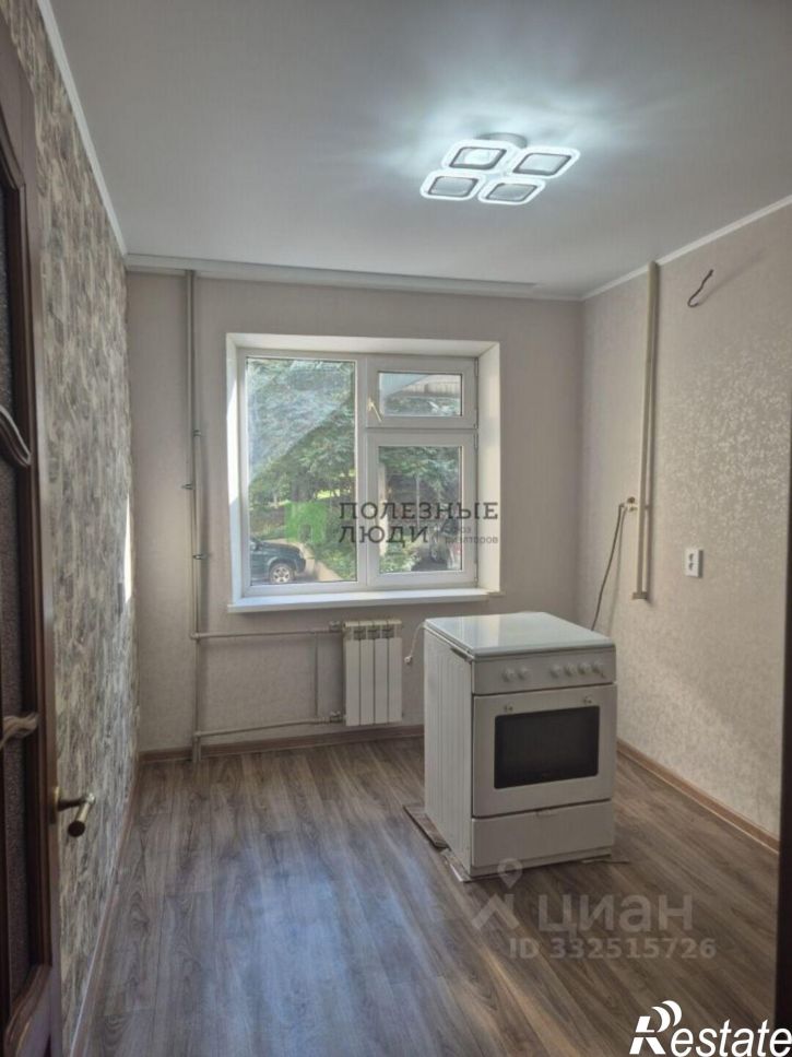 3-комн квартира улица Королёва, 18,  д. 18