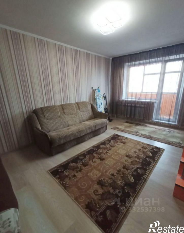 1-комн квартира ул 5 Августа, 1,  д. 1