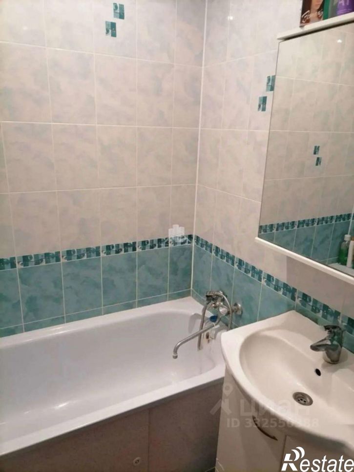 4-комн квартира Гражданский пр-кт, 8,  д. 8