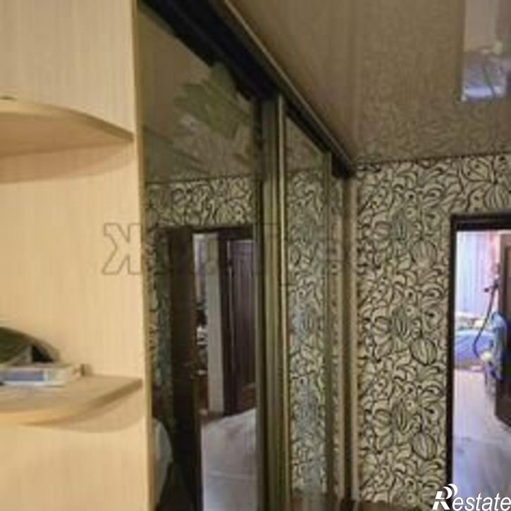 3-комн квартира пр-кт Славы, 7а,  д. 7а