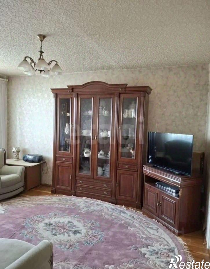 3-комн квартира ул Костюкова, 13а,  д. 13а