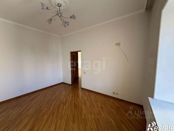 3-комн квартира Народный бульвар, 32,  д. 32