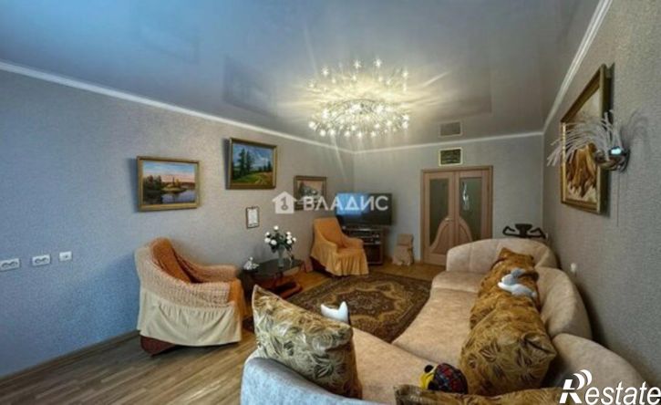 3-комн квартира б-р Юности, 23,  д. 23