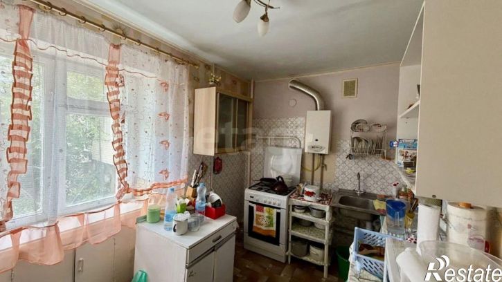 3-комн квартира Народный б-р, 101,  д. 101