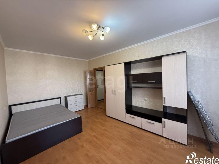 1-комн квартира ул Шаландина, 4 3,  д. 4 3,  к. 3