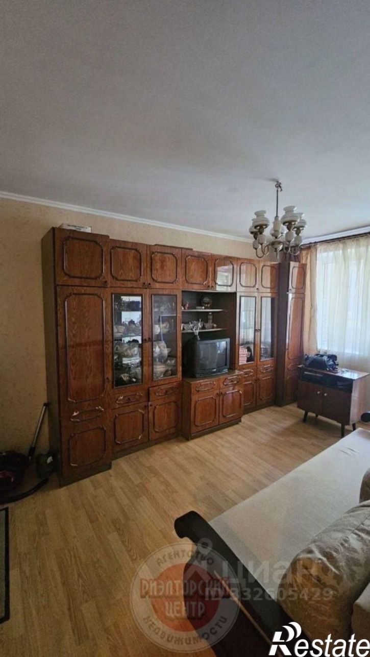 2-комн квартира ул Костюкова, 21,  д. 21