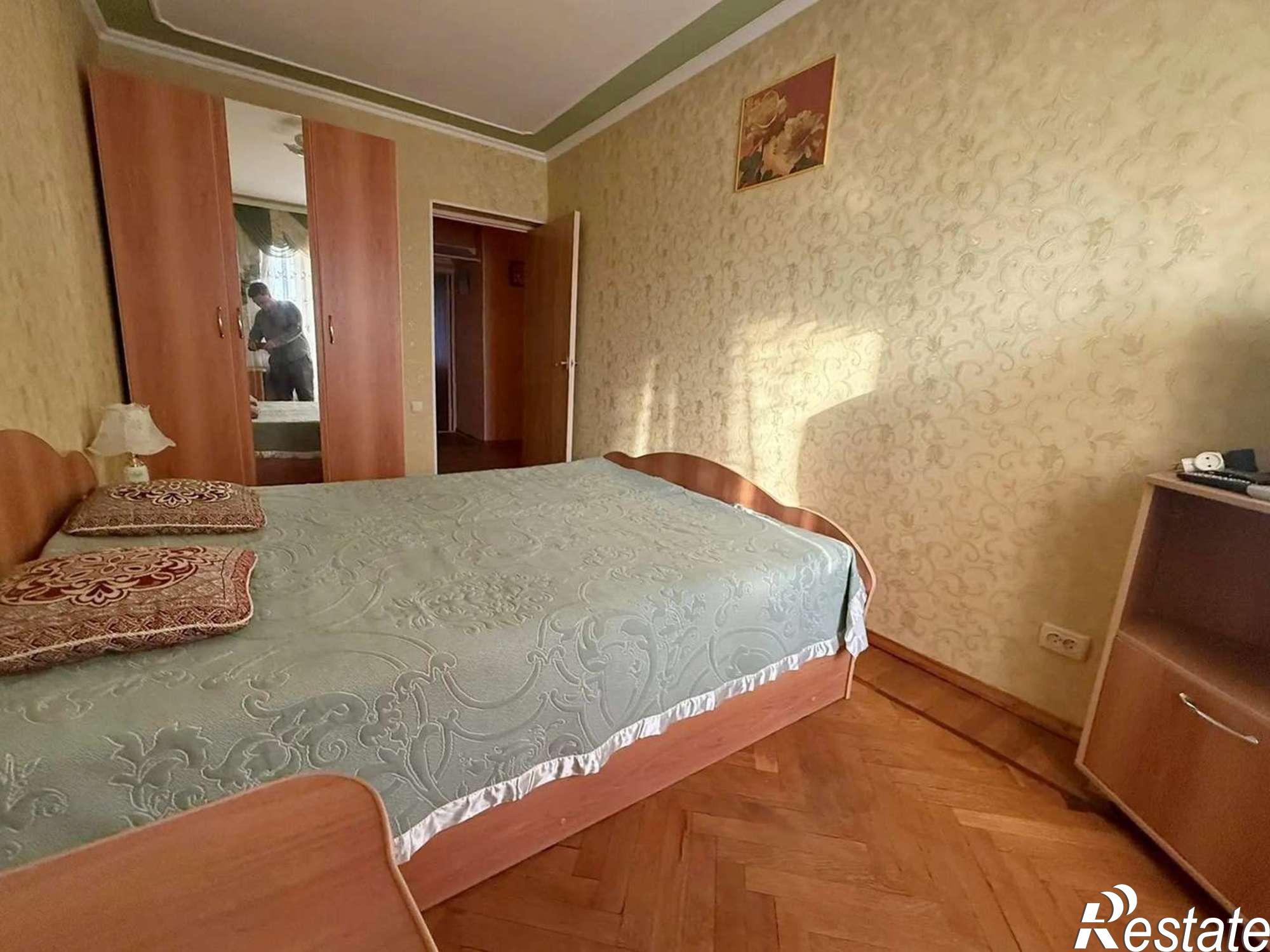 Купить квартиру за 7 100 000 рублей на Ватутина проспект, 9А