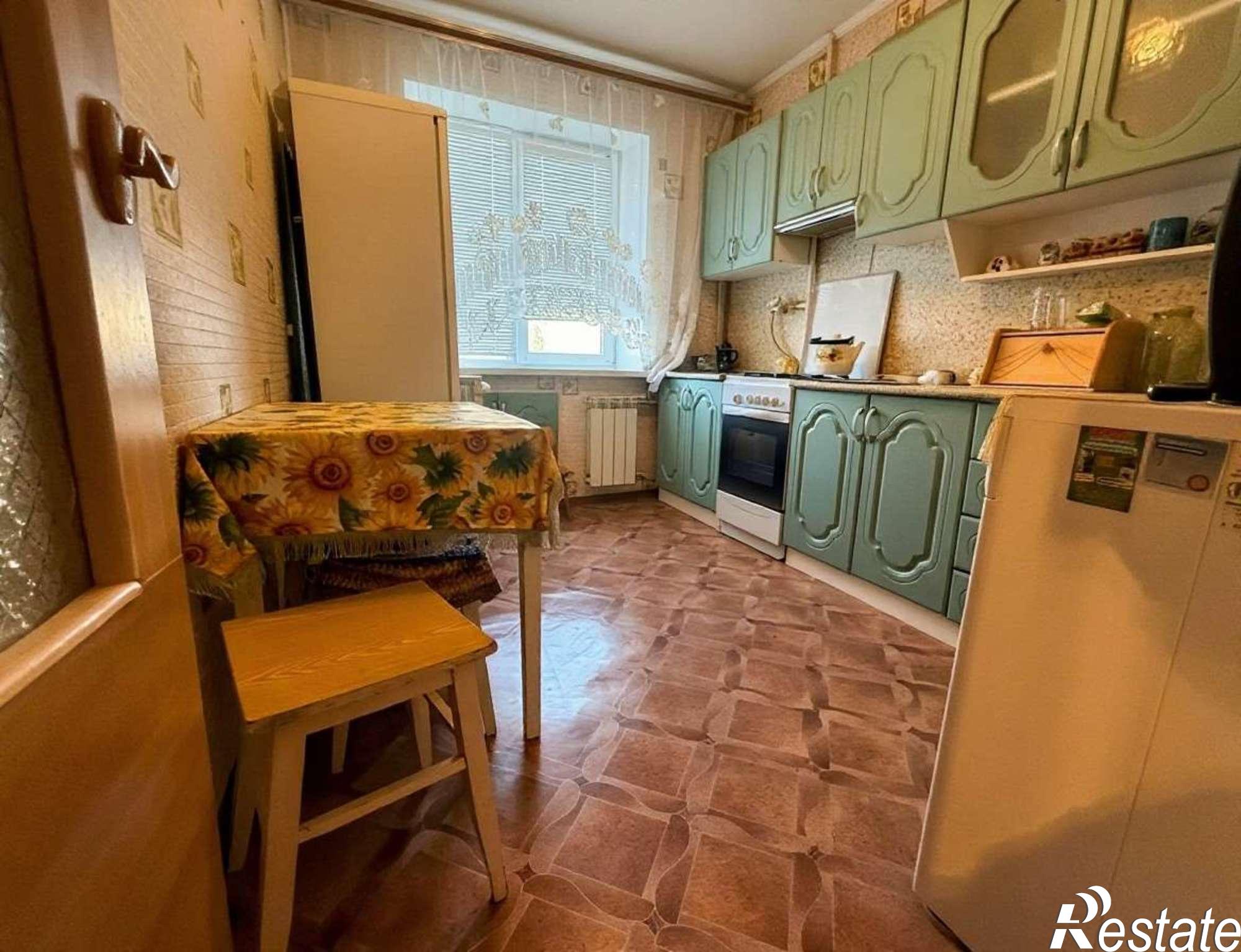 Купить квартиру за 7 100 000 рублей на Ватутина проспект, 9А