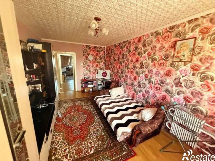 2-комн квартира Челюскинцев улица, 58Бк1