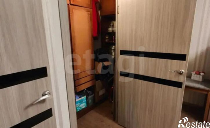 4-комн квартира б-р Юности, 8,  д. 8