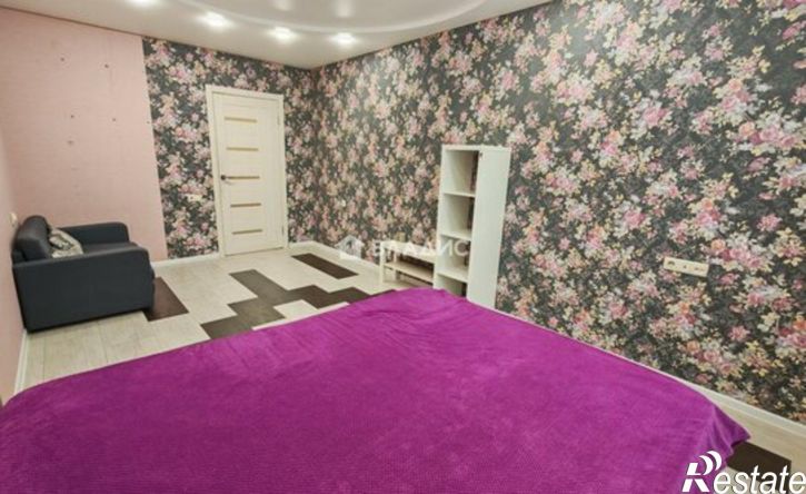 2-комн квартира улица Есенина, 50А,  д. 50А