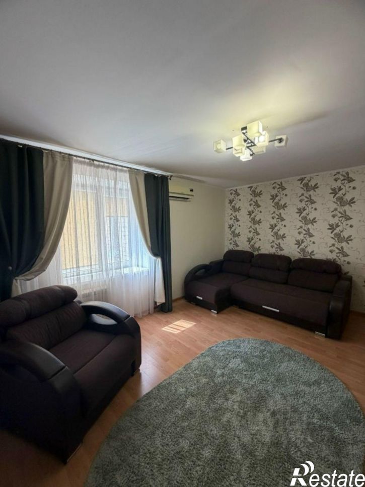 3-комн квартира ул Спортивная, 8,  д. 8
