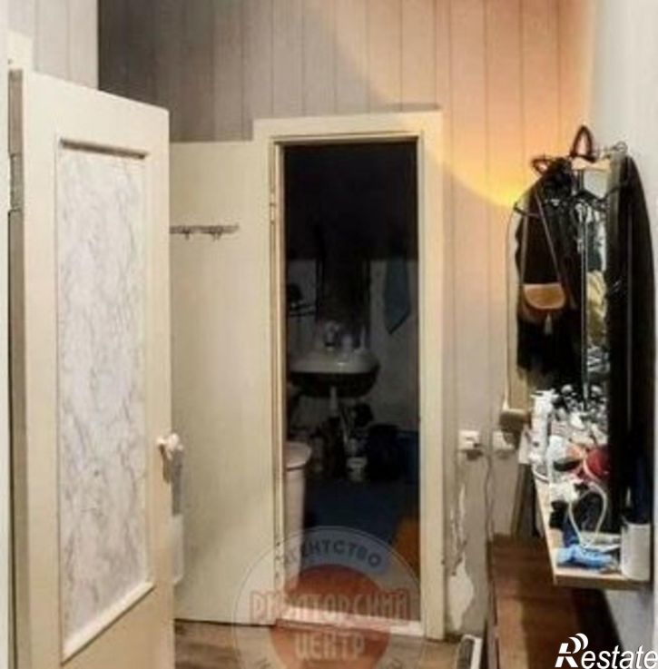1-комн квартира ул Есенина, 8,  д. 8
