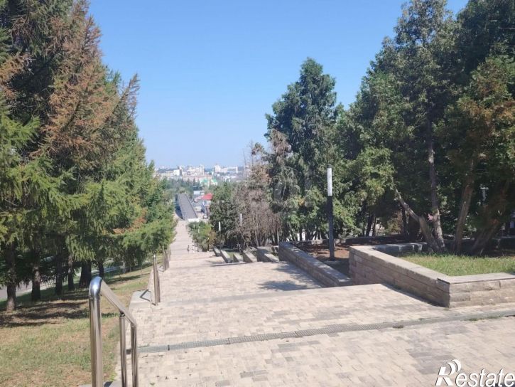 1-комн квартира ул 5 Августа, 33,  д. 33