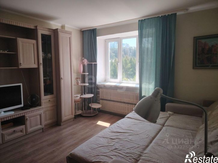 1-комн квартира ул 5 Августа, 33,  д. 33