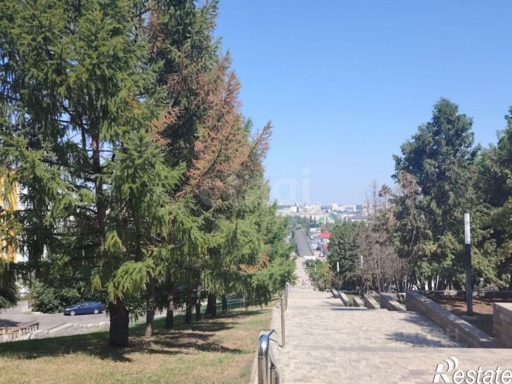 1-комн квартира ул 5 Августа, 33,  д. 33