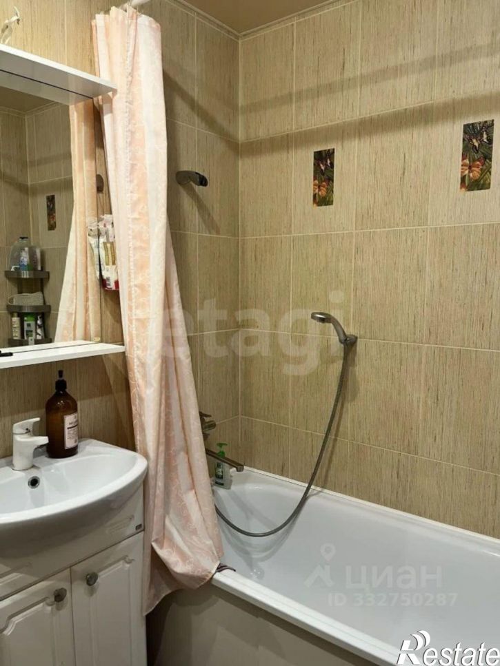 1-комн квартира ул 5 Августа, 33,  д. 33